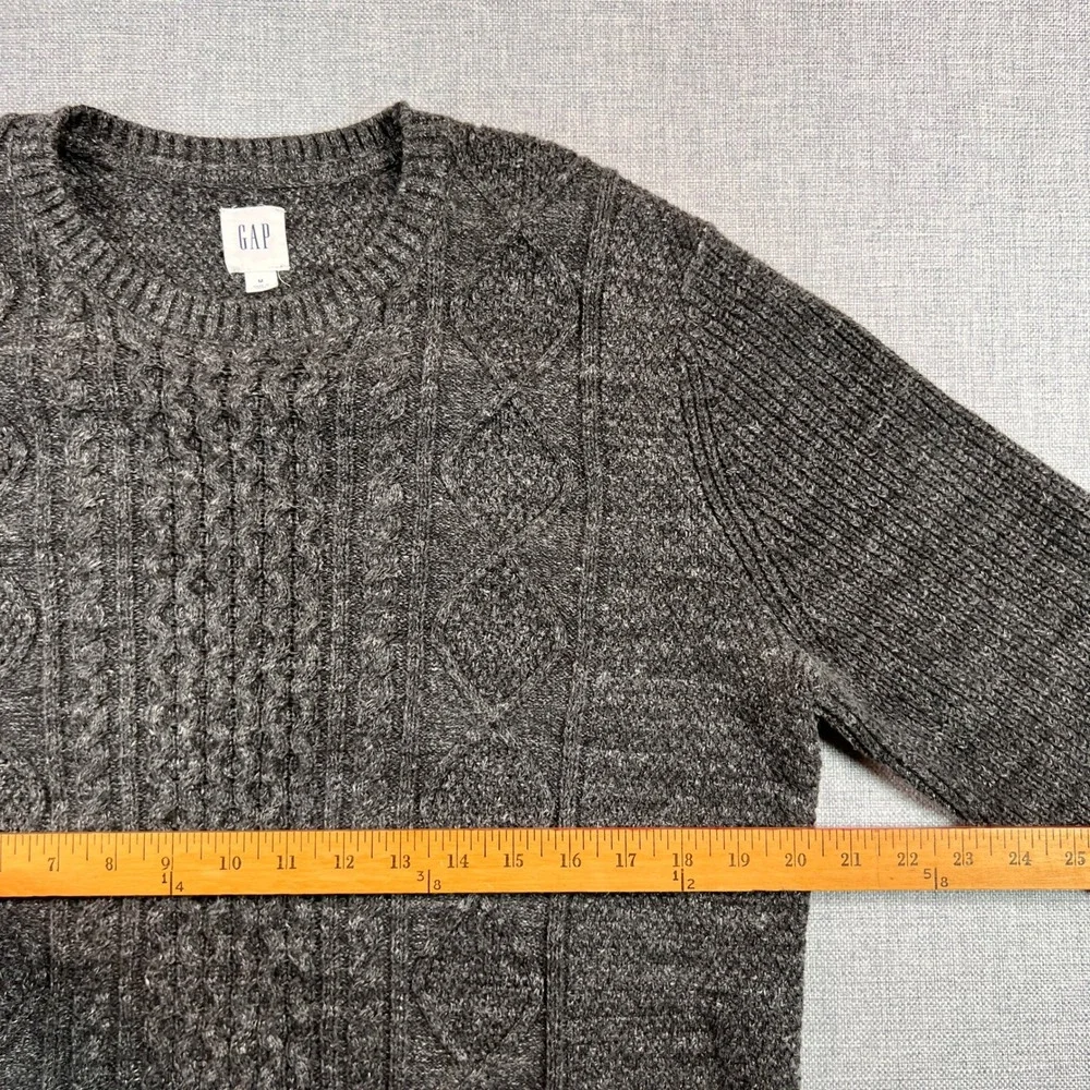 GAP‎ Budding Cable Knit Fisherman Sweater Men M Dark Charcoal Gray Cozy Normcore